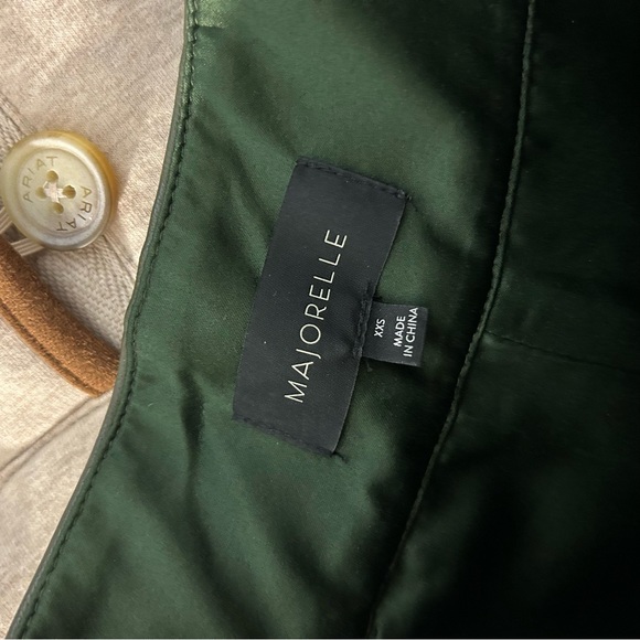 Majorelle Green Faux Leather High Rise Pants - Picture 5 of 6